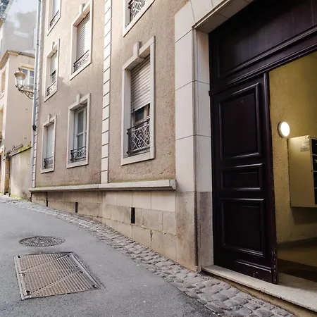 Le Chevremont, Centre Cathédrale I Wifi I Confort&cosy Apartamento *